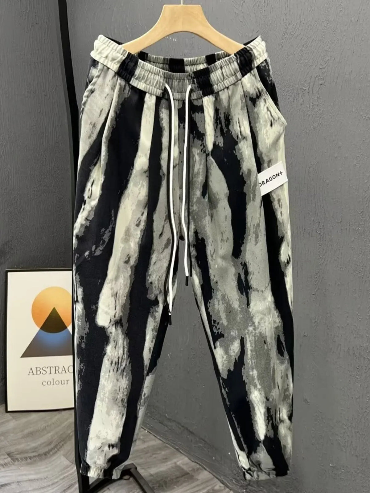 Unwritten Style | Abstract Motion Jogger Pants
