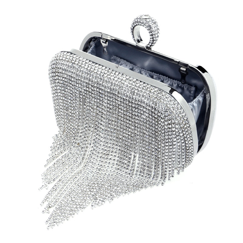 UnWritten Style — “Dripping in Diamonds” Rhinestone Clutch eprolo