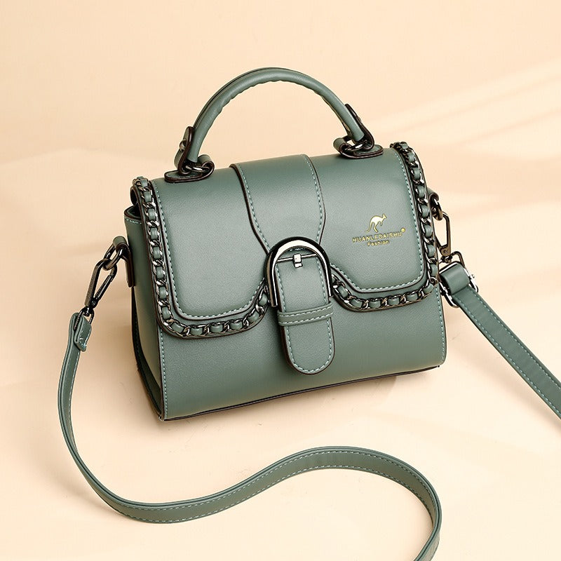 UnWritten Style — “City Chic” Buckle Shoulder Bag eprolo