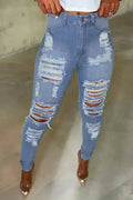👖 Unwritten Style — Ripped & Unbothered High-Waist Jeans Femstylo