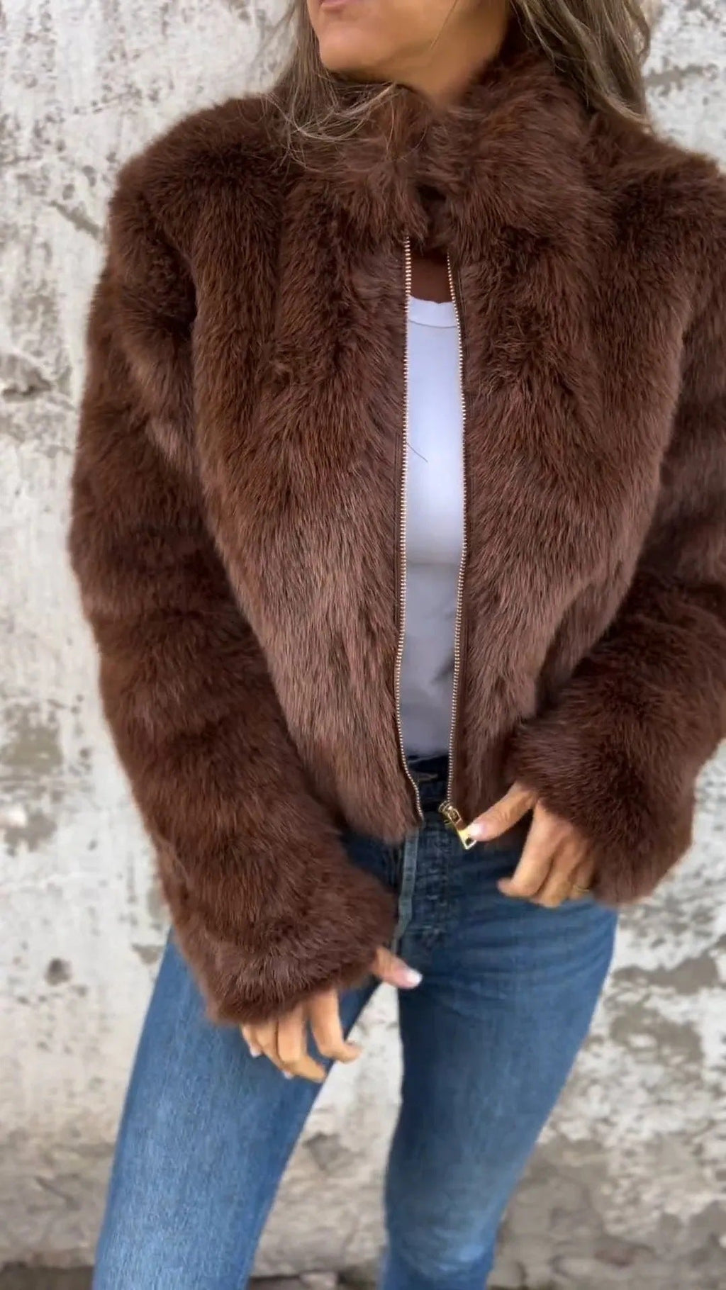 🖤 UnWritten Style — Midnight Luxe Faux Fur Jacket