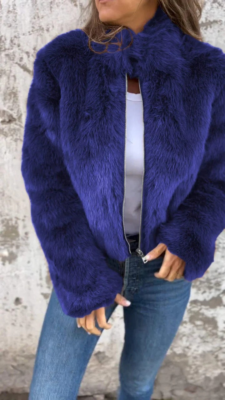 🖤 UnWritten Style — Midnight Luxe Faux Fur Jacket